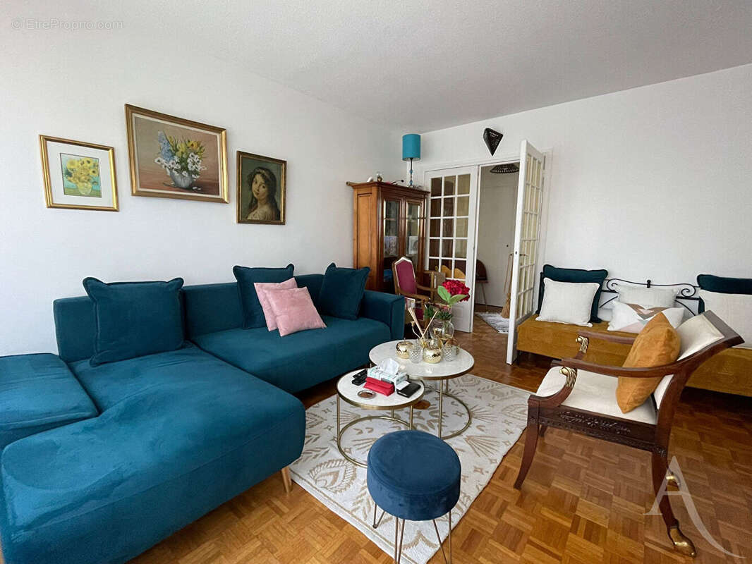 Appartement à AUBERGENVILLE