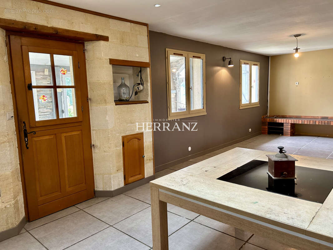 Maison 4 chambres / piscine - photo 7