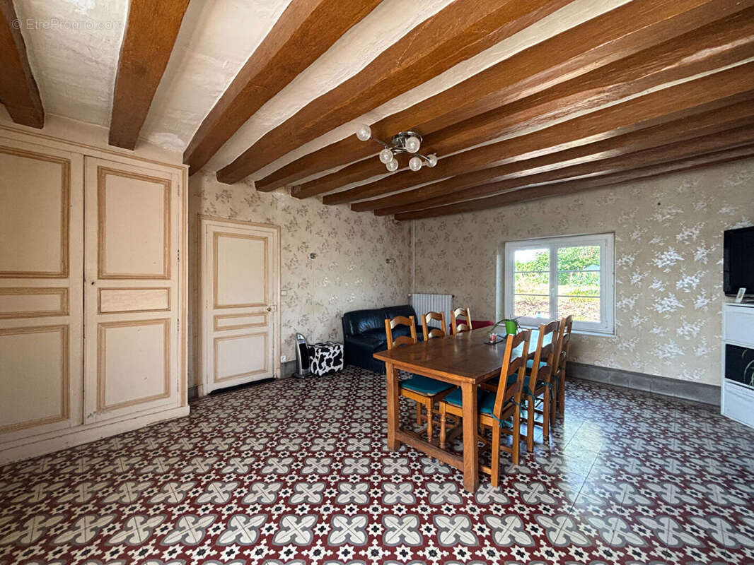 Maison à BLERE