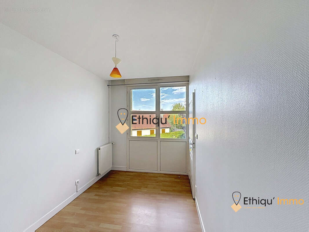 Appartement 69 m² à Bar-Sur-Aube  - photo 8