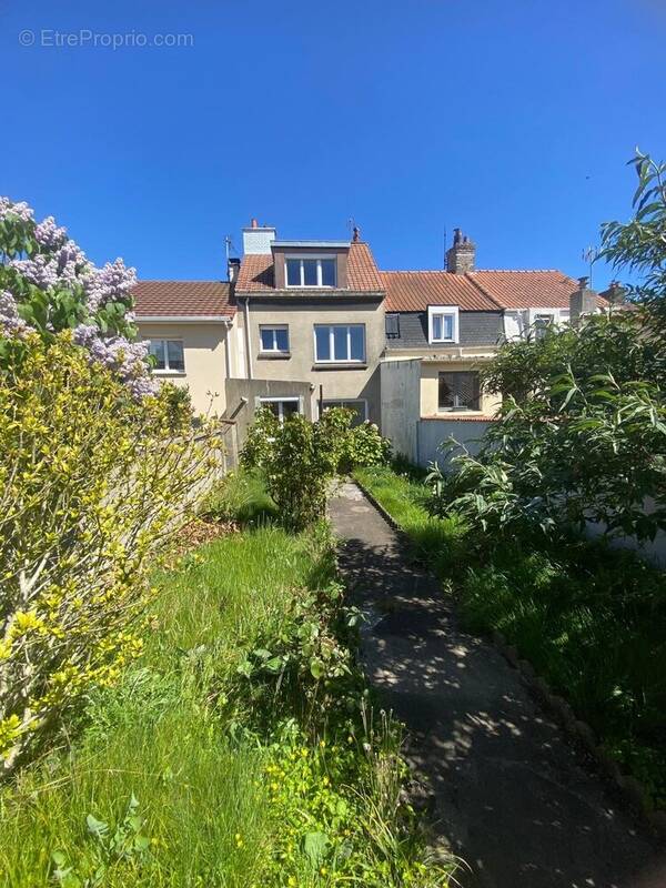 Maison à CALAIS