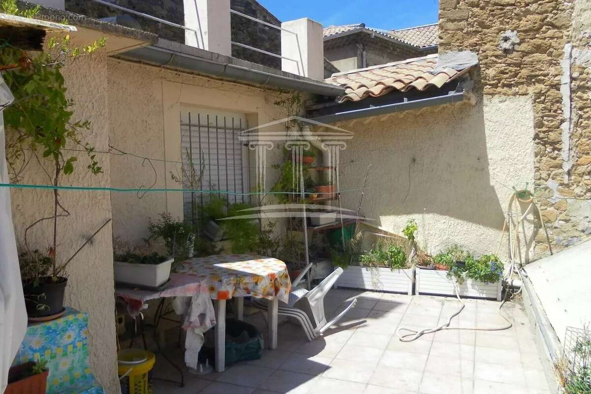 Maison à SORGUES