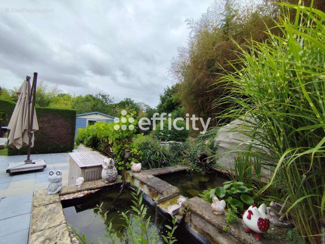 Maison à SAINTE-GAUBURGE-SAINTE-COLOMBE