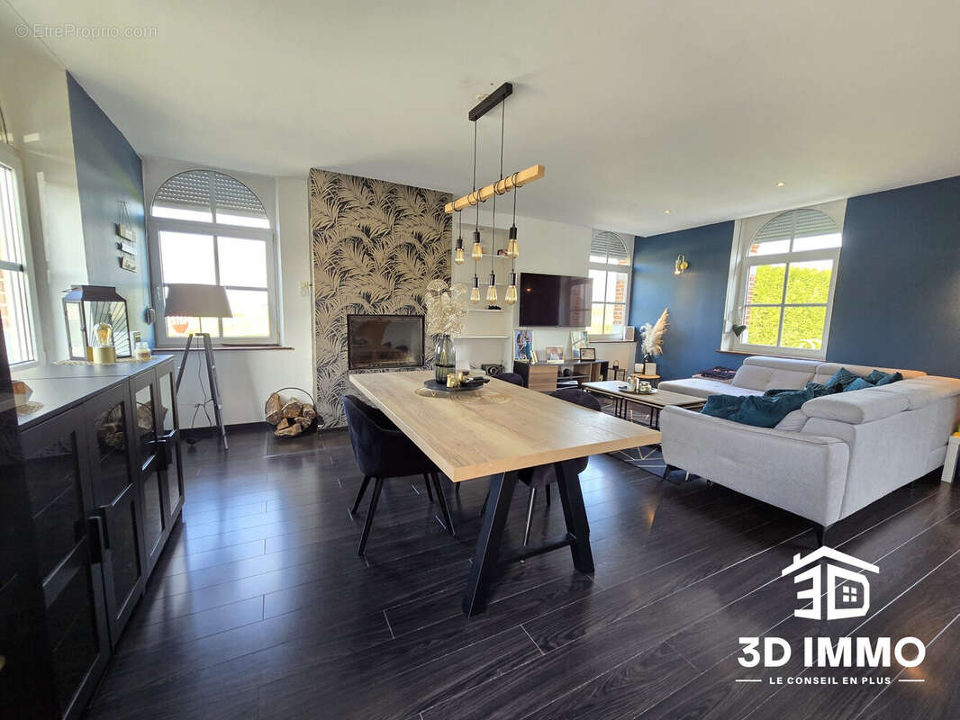 Maison à LEZ-FONTAINE