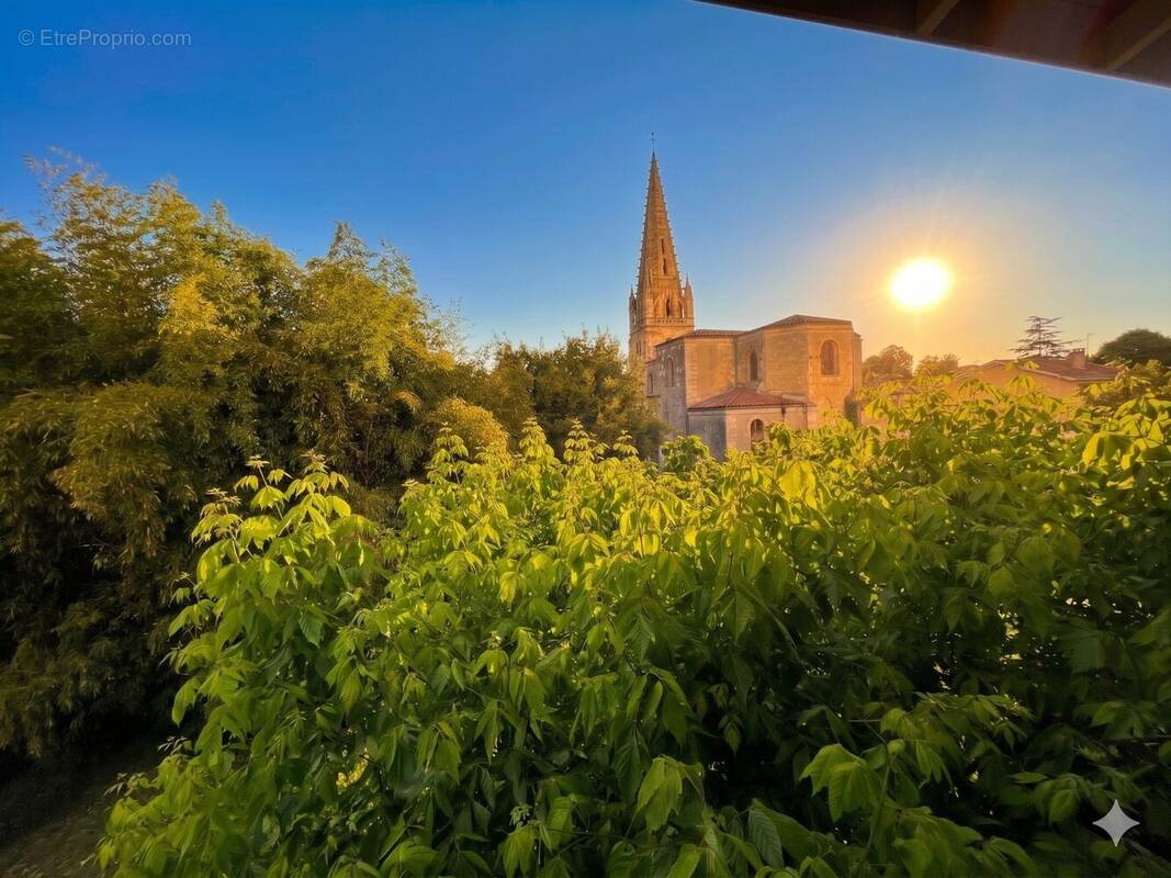 Appartement à LE TAILLAN-MEDOC