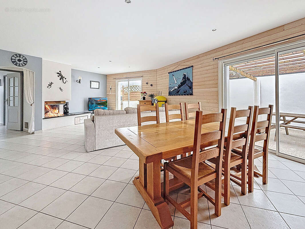 Maison à LE FENOUILLER