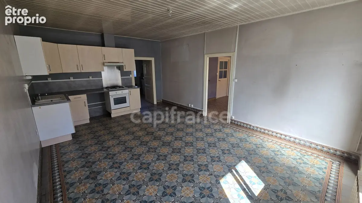 Maison en pierre de 139 m² avec dépendances- terrain de 2308 m² - Proche de Chalon-sur-Saône (Saône et Loire) - photo 4