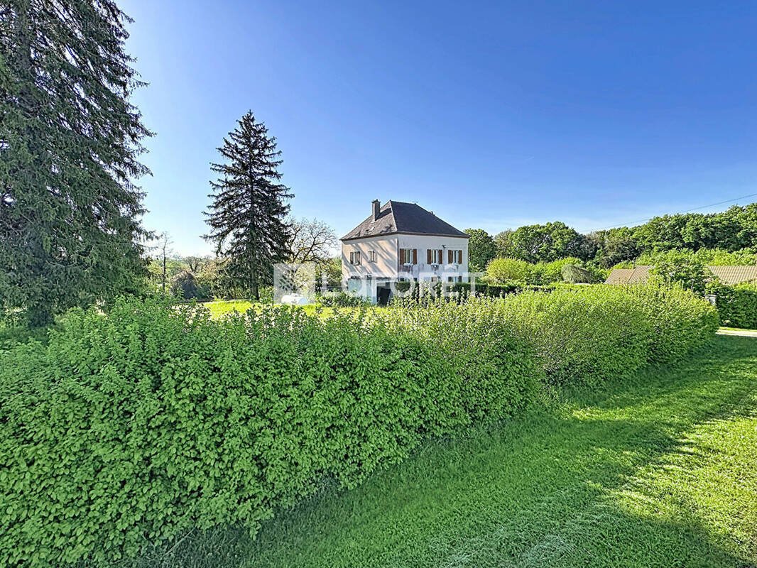 Maison à MANTOCHE
