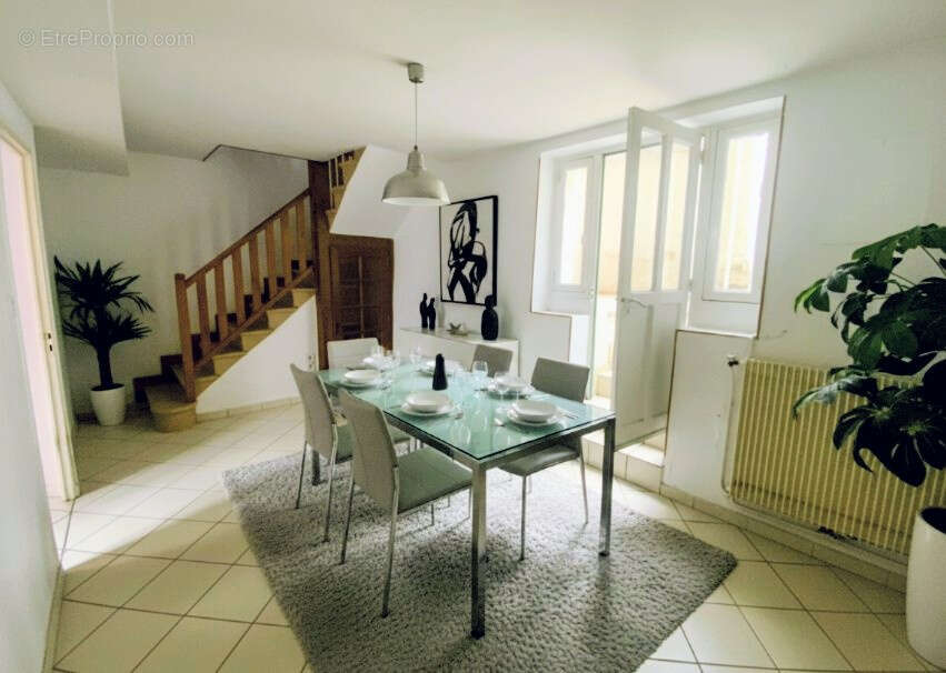 Maison à PONT-DU-CHATEAU