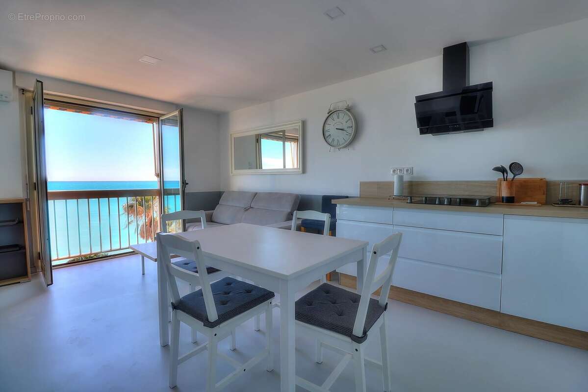 Appartement à CAGNES-SUR-MER