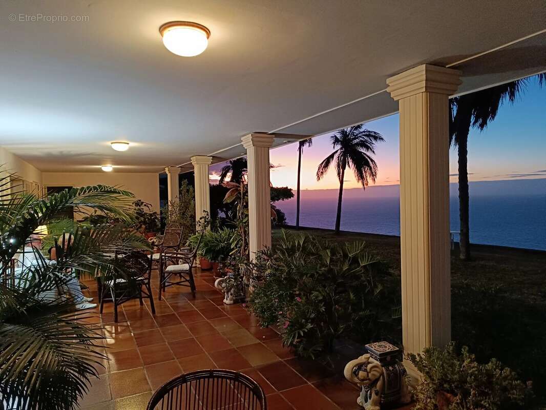 Villa de luxe à la montagne – vue mer exceptionnelle - photo 2