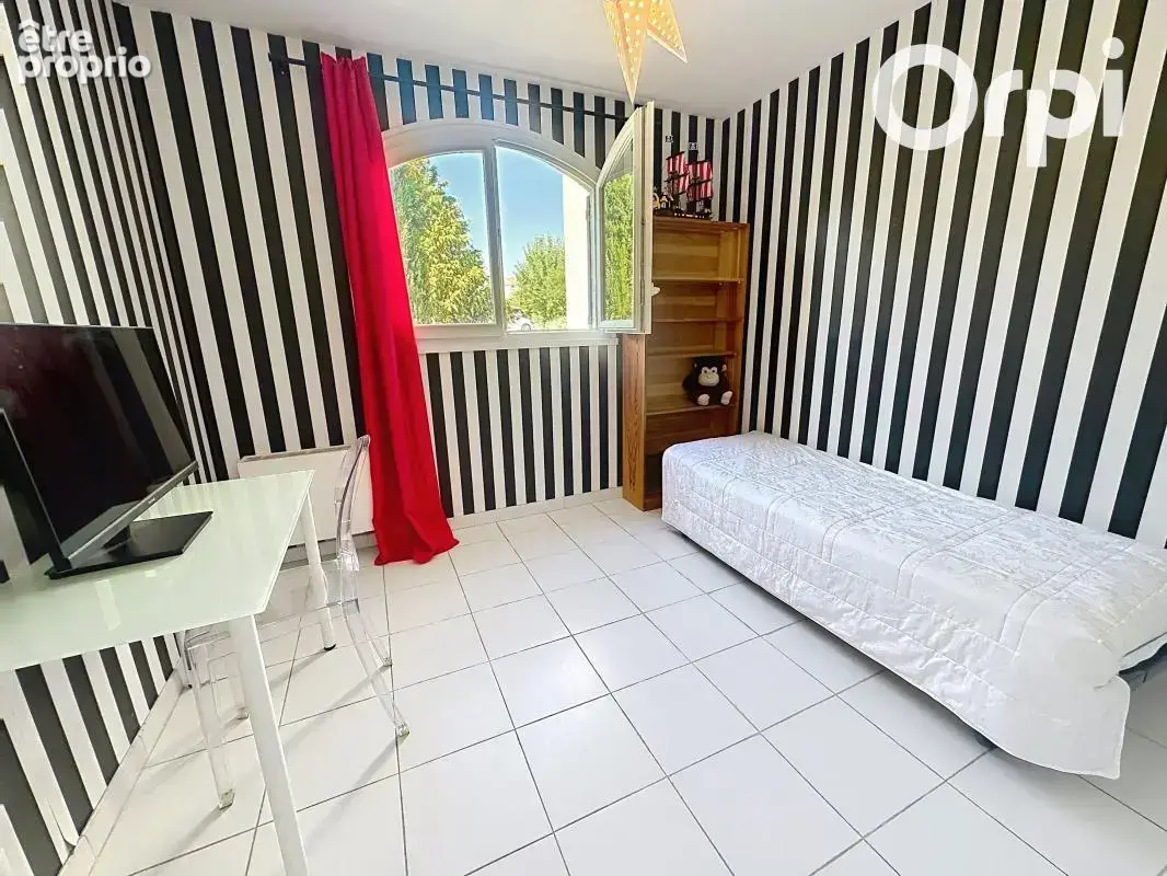 Maison jumelée avec parking privatif - photo 6
