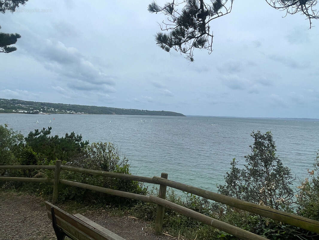 Appartement à LE RELECQ-KERHUON