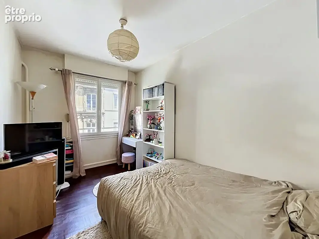 F2 de 50 m² avec balcon et cave / Rue Armand Carrel - photo 4
