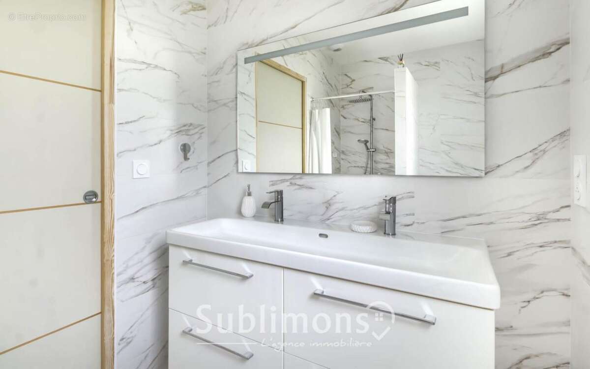 Maison à PONTCHATEAU