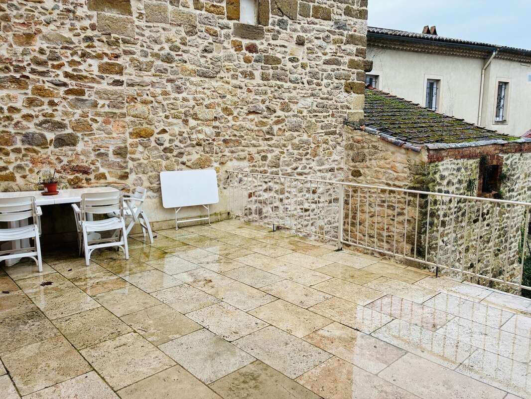 Maison à FONS