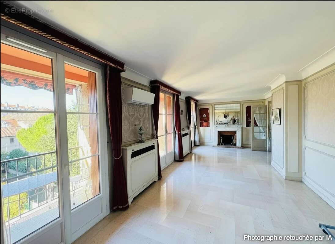 Appartement à AIX-EN-PROVENCE