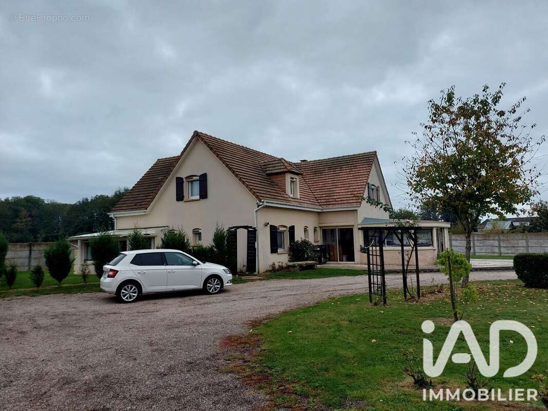 Maison 217 m² à Le Cormier  - photo 4