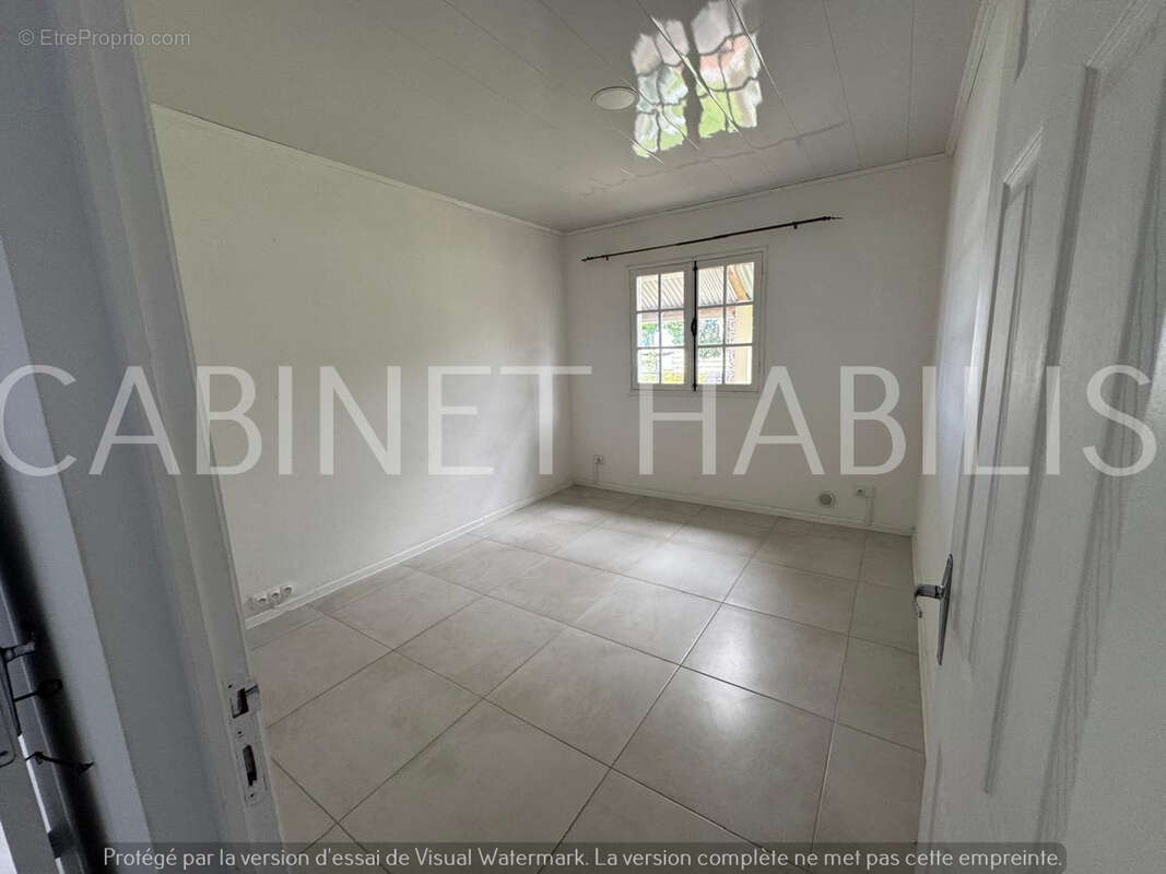 Maison à PETITE-ILE