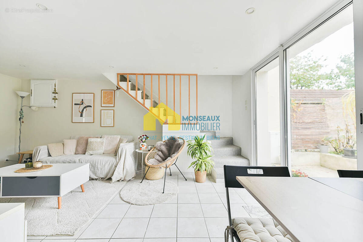 Maison à MAROLLES-EN-HUREPOIX