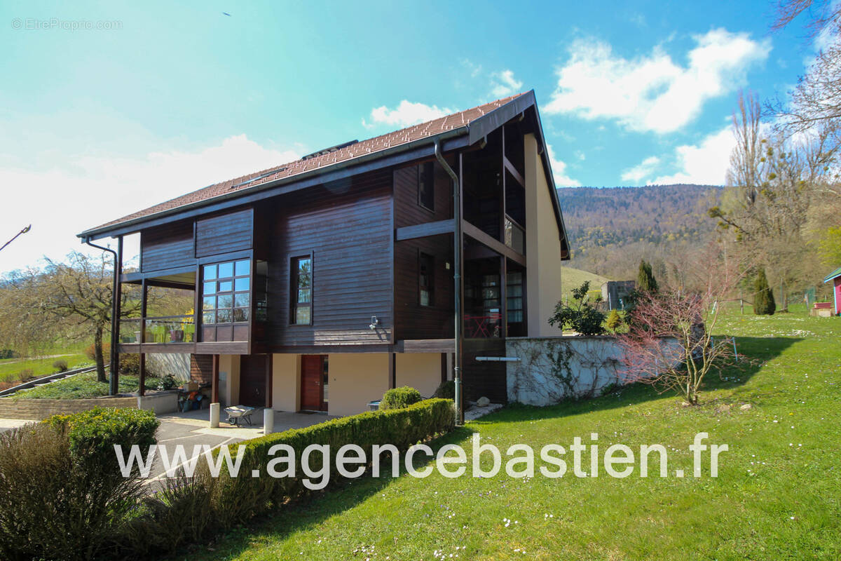 Maison à GEX