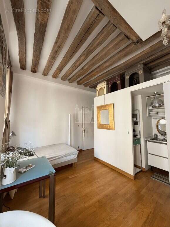 Appartement 17 m² à Paris-7e  - photo 2