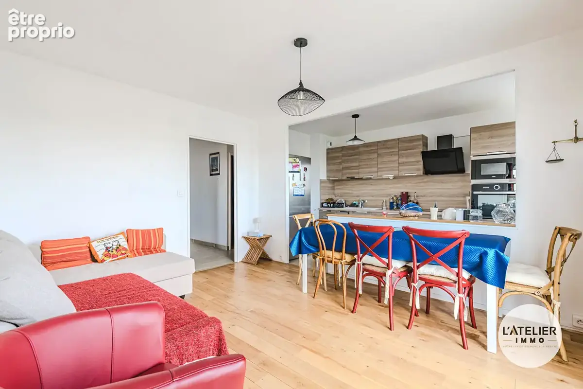 REIMS - Appartement 60 m² - 2 chambres - 7e étage avec ascenseur ? Vue panoramique - photo 4