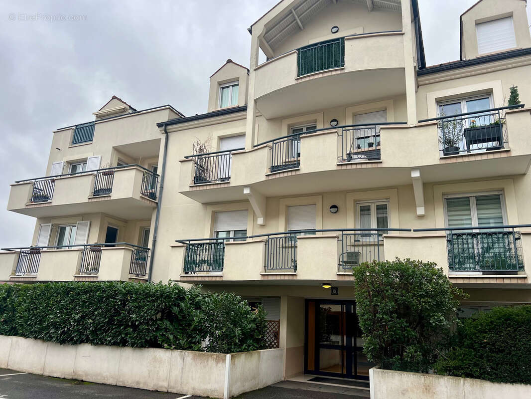 Appartement à MORANGIS