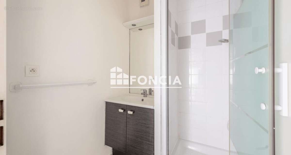 Appartement à VILLENAVE-D&#039;ORNON