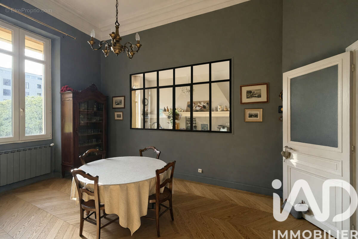 Photo 5 - Appartement à MARSEILLE-8E