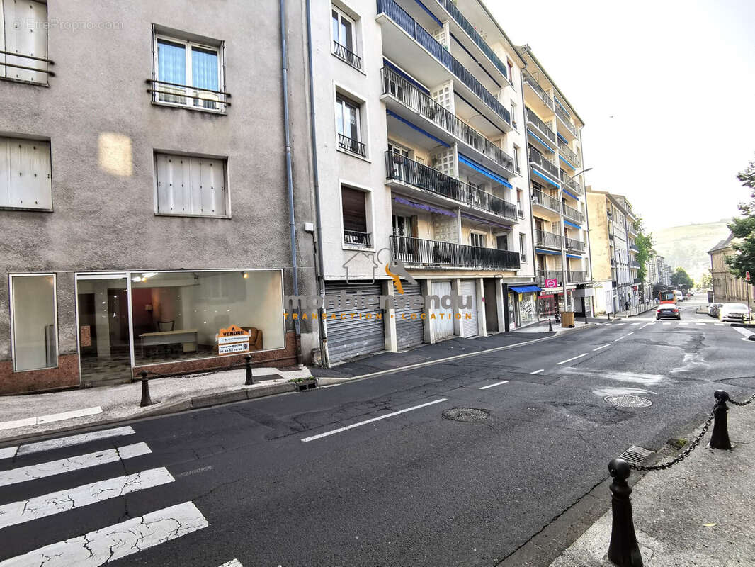 Commerce à AURILLAC