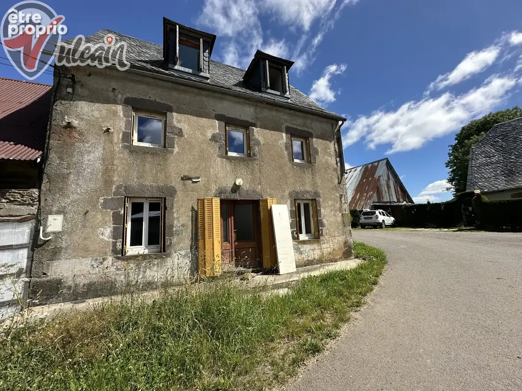Photo Maison à Saint-Sulpice au prix de 100 000€
