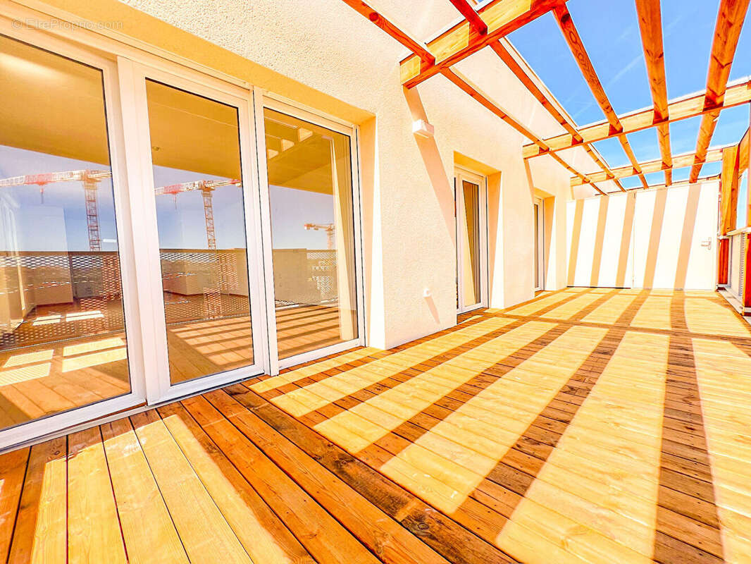 Dernier etage - photo 2
