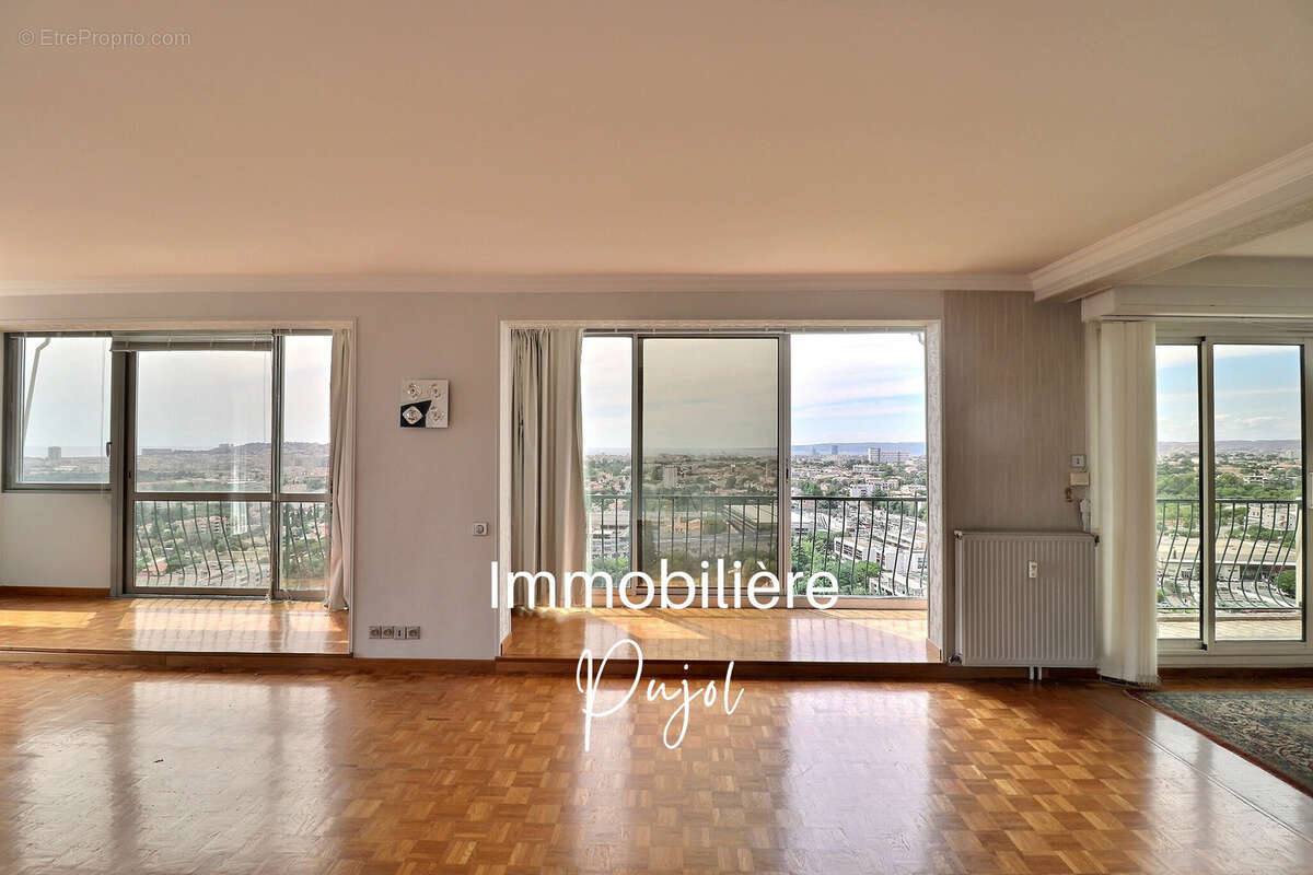 Appartement à MARSEILLE-12E