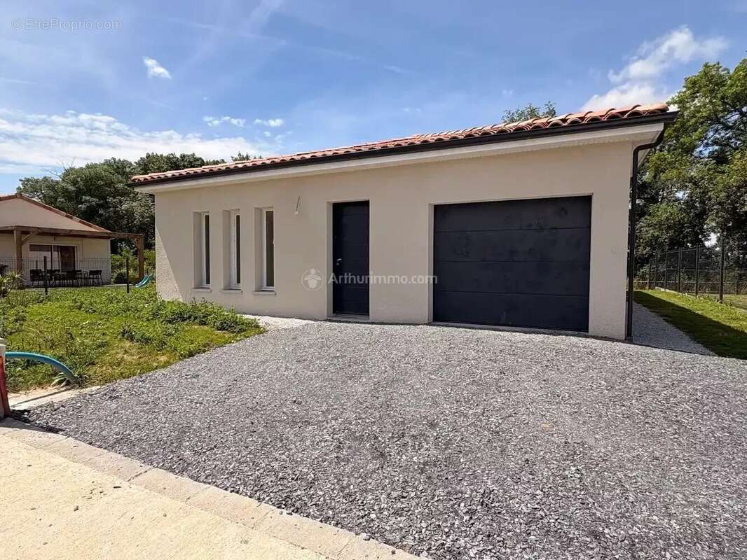 Maison à BRENS