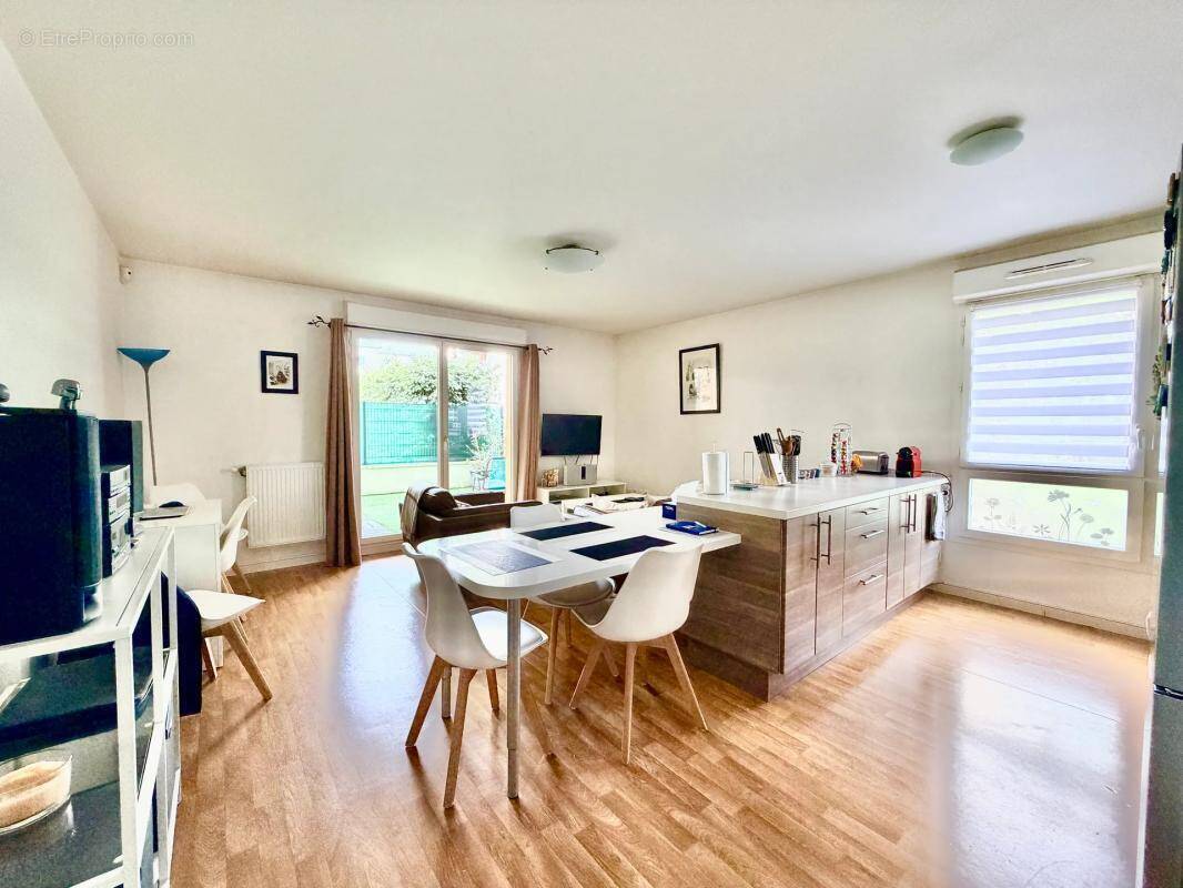 Appartement à LIMEIL-BREVANNES