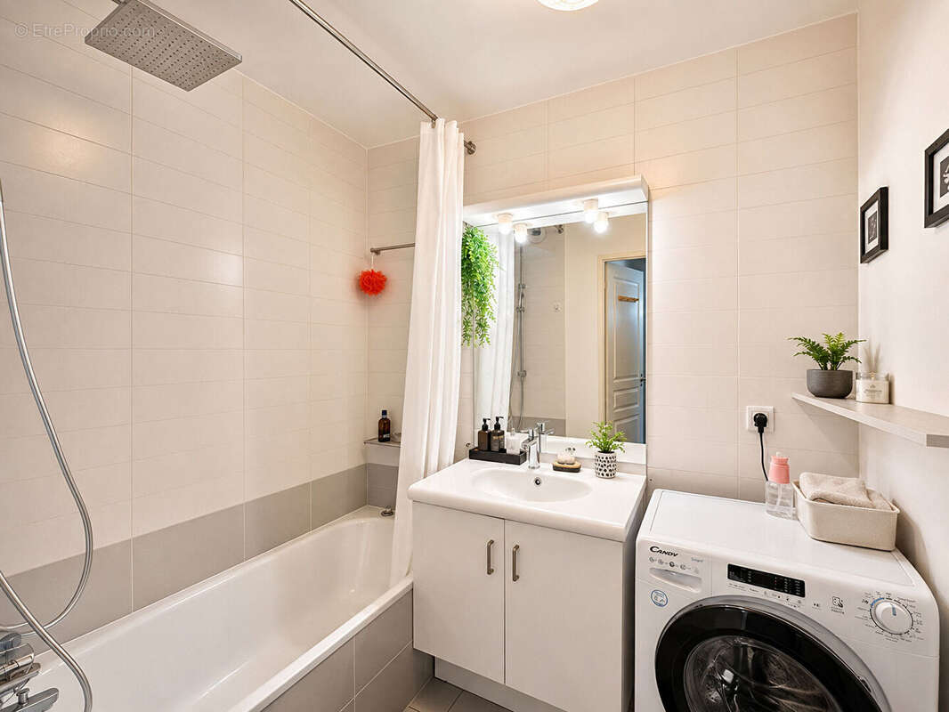 Appartement T4 de 81 m² à Saint-Julien-en-Genevois ? 3 chambres - photo 5