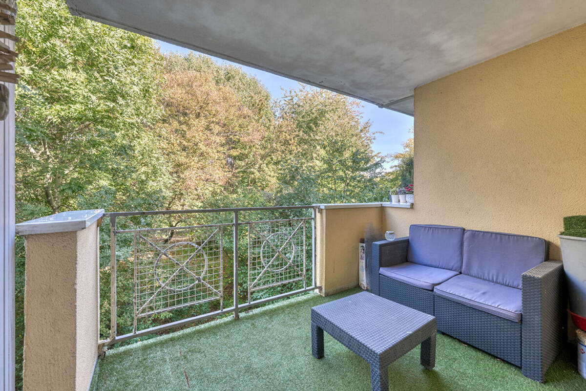 Appartement à COMBS-LA-VILLE