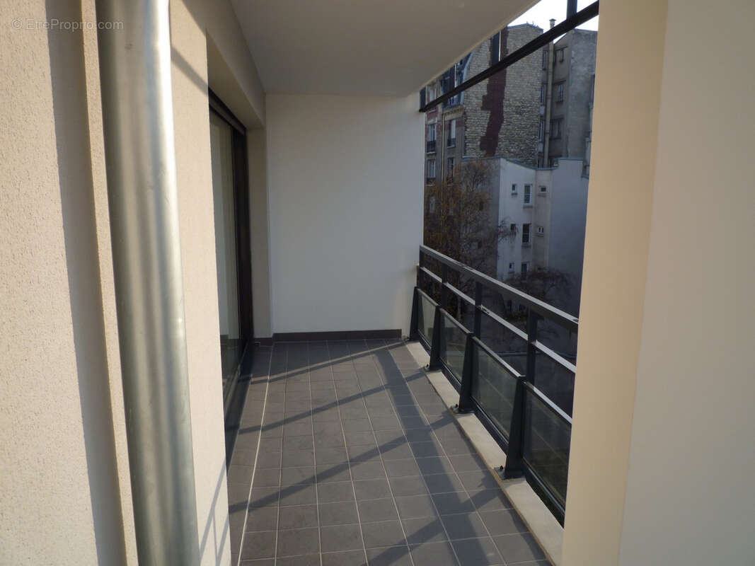 Appartement à PARIS-19E