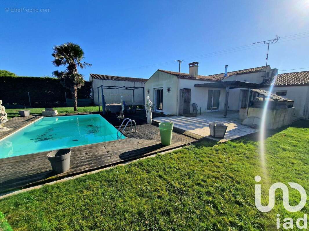 Photo 2 - Maison à FORGES