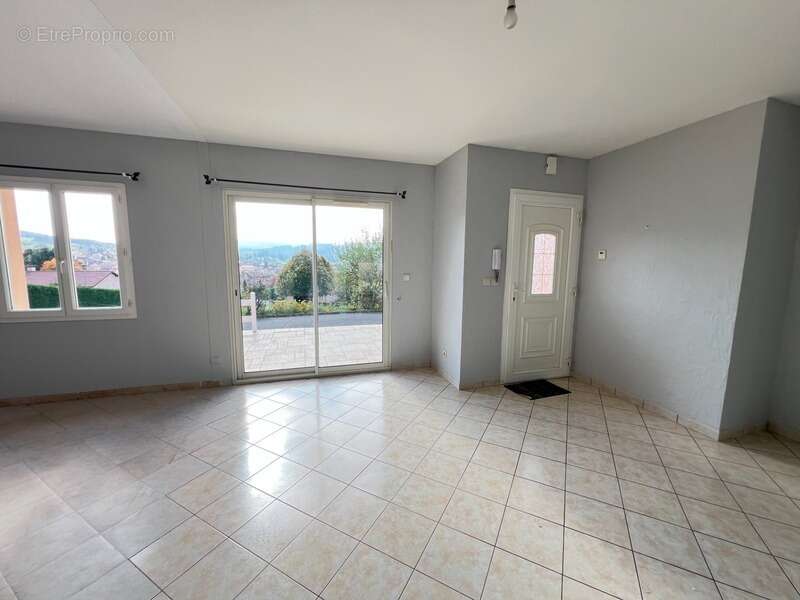 Maison à CHAUFFAILLES