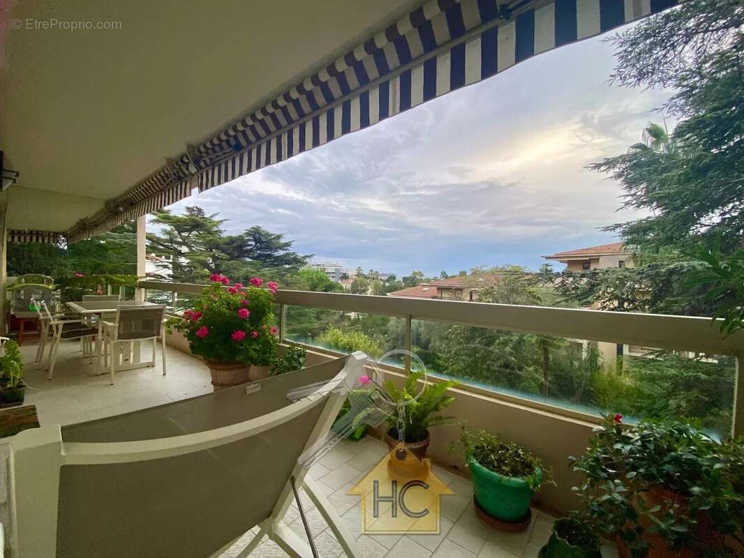 Appartement à CANNES