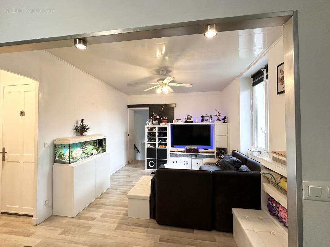 Maison à SAINT-PRIEST