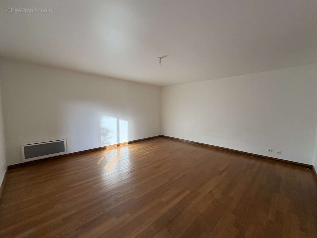 Appartement à CHEVREUSE