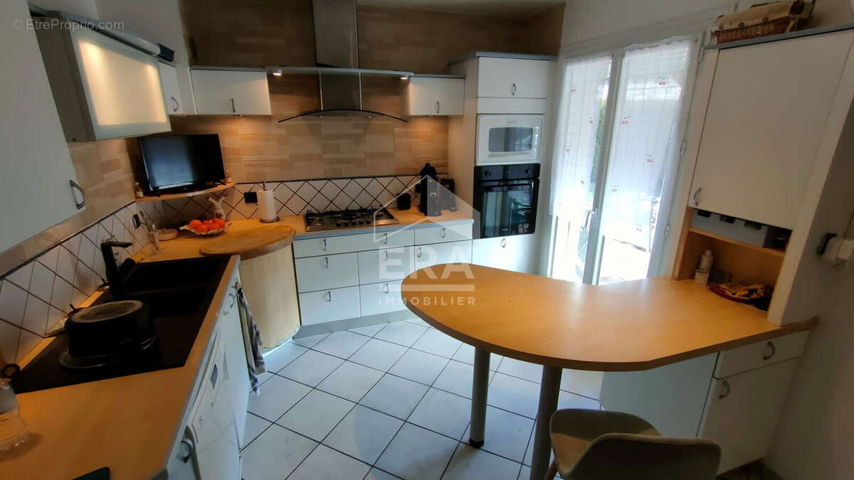 Maison à HAUTEVILLE-LOMPNES