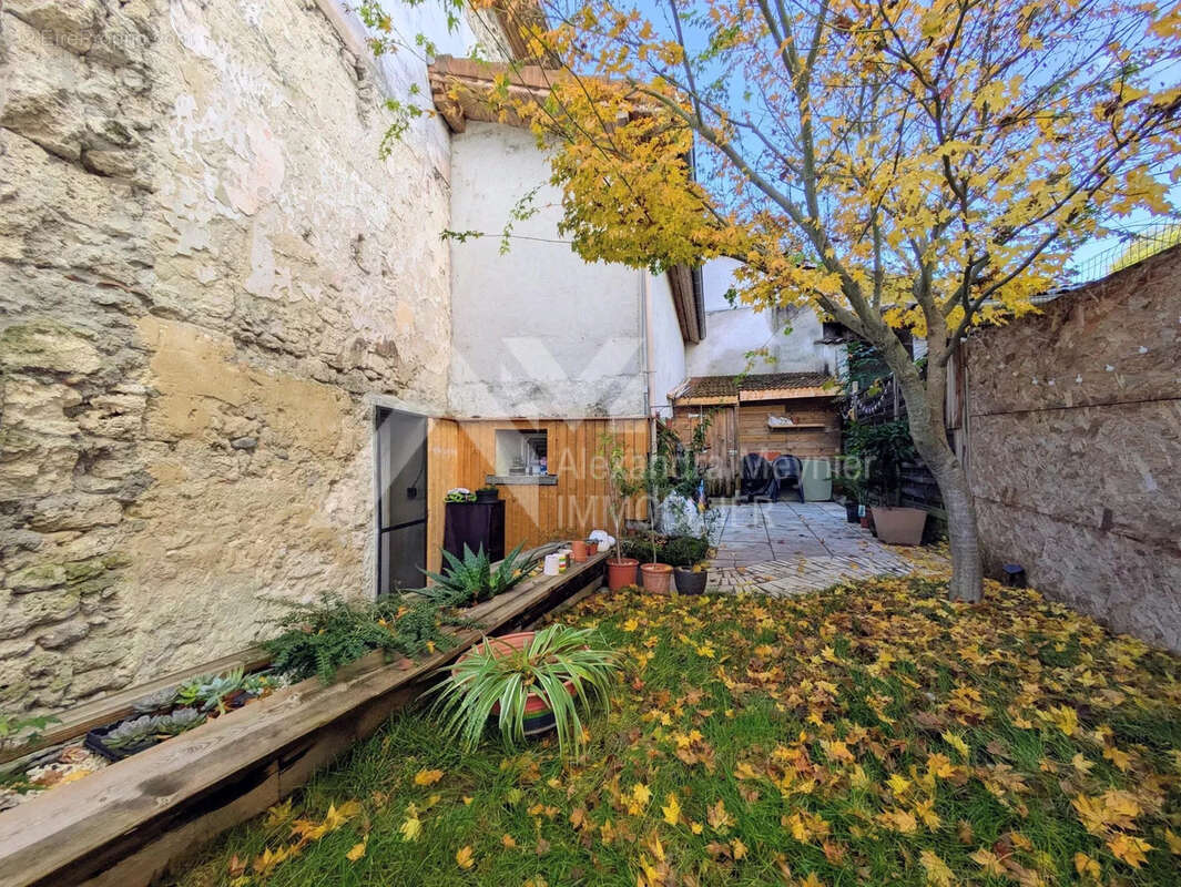 Maison à LA SONE