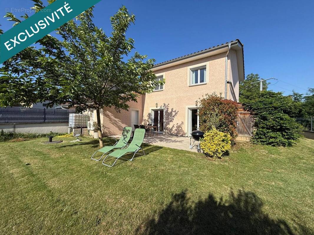 Photo 1 - Maison à EYZIN-PINET