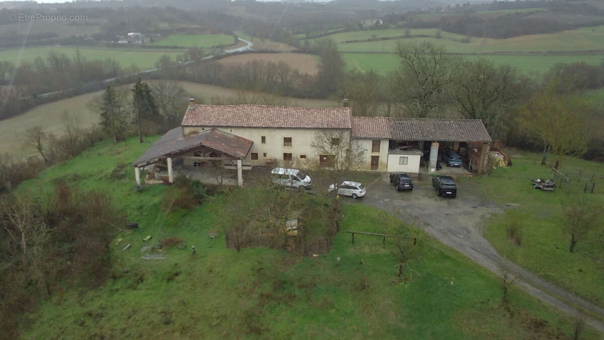 Maison à MONTAURIOL