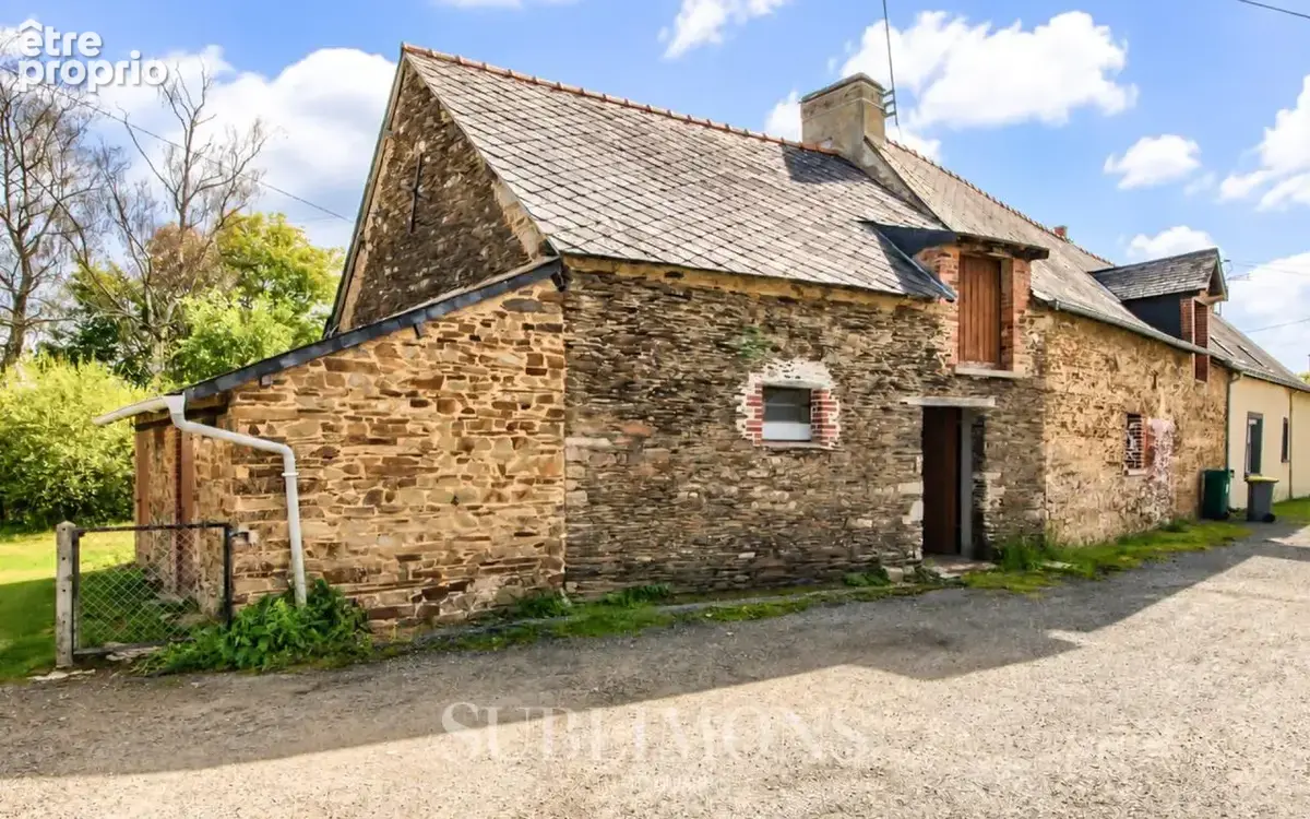 Longère en pierre - 2 260 m² de terrain - photo 9
