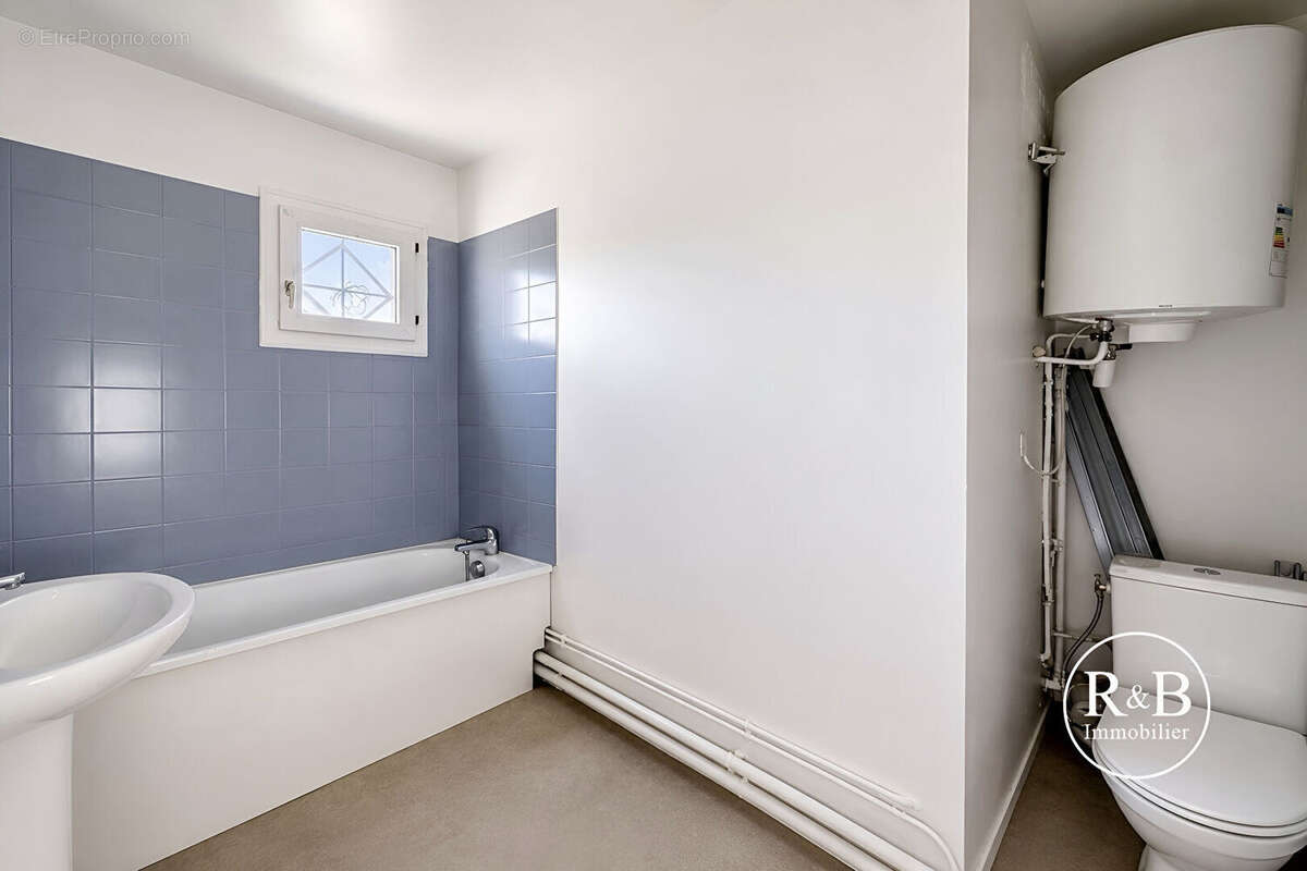 Appartement à MONTIGNY-LE-BRETONNEUX